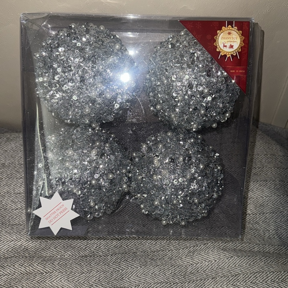 Silver Glitter Ornament Set of 4 - Picture 7 of 7